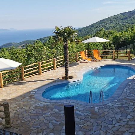 Villa Bora Moscenicka Draga Bed&Breakfast Moscenice Exterior photo