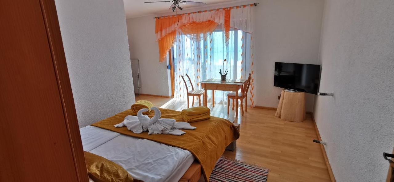 Villa Bora Moscenicka Draga Bed&Breakfast Moscenice Exterior photo